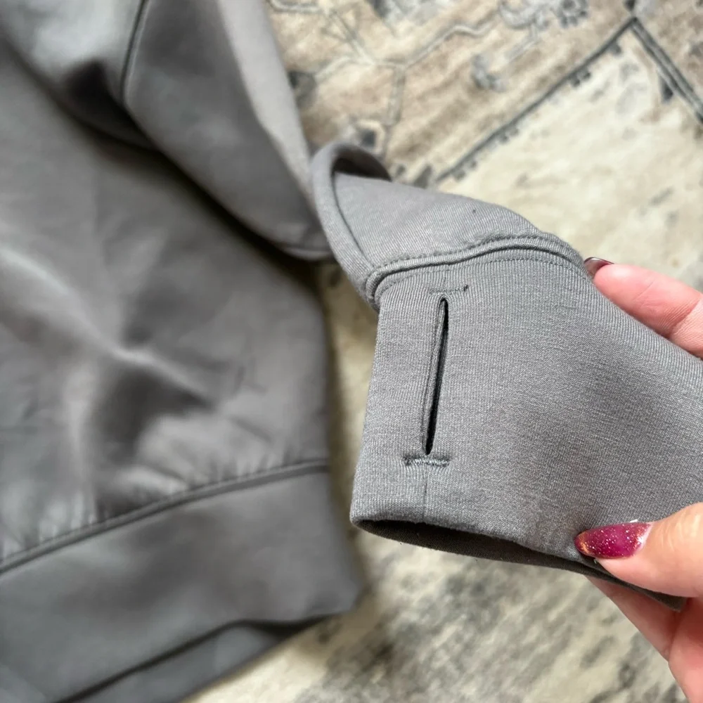Abercrombie girls quarter zip sweater in gray size 15/16